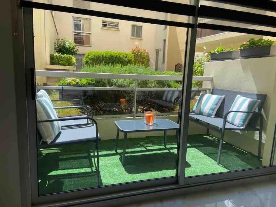 Superbe Appartement Carre Delfino Port De ニース エクステリア 写真